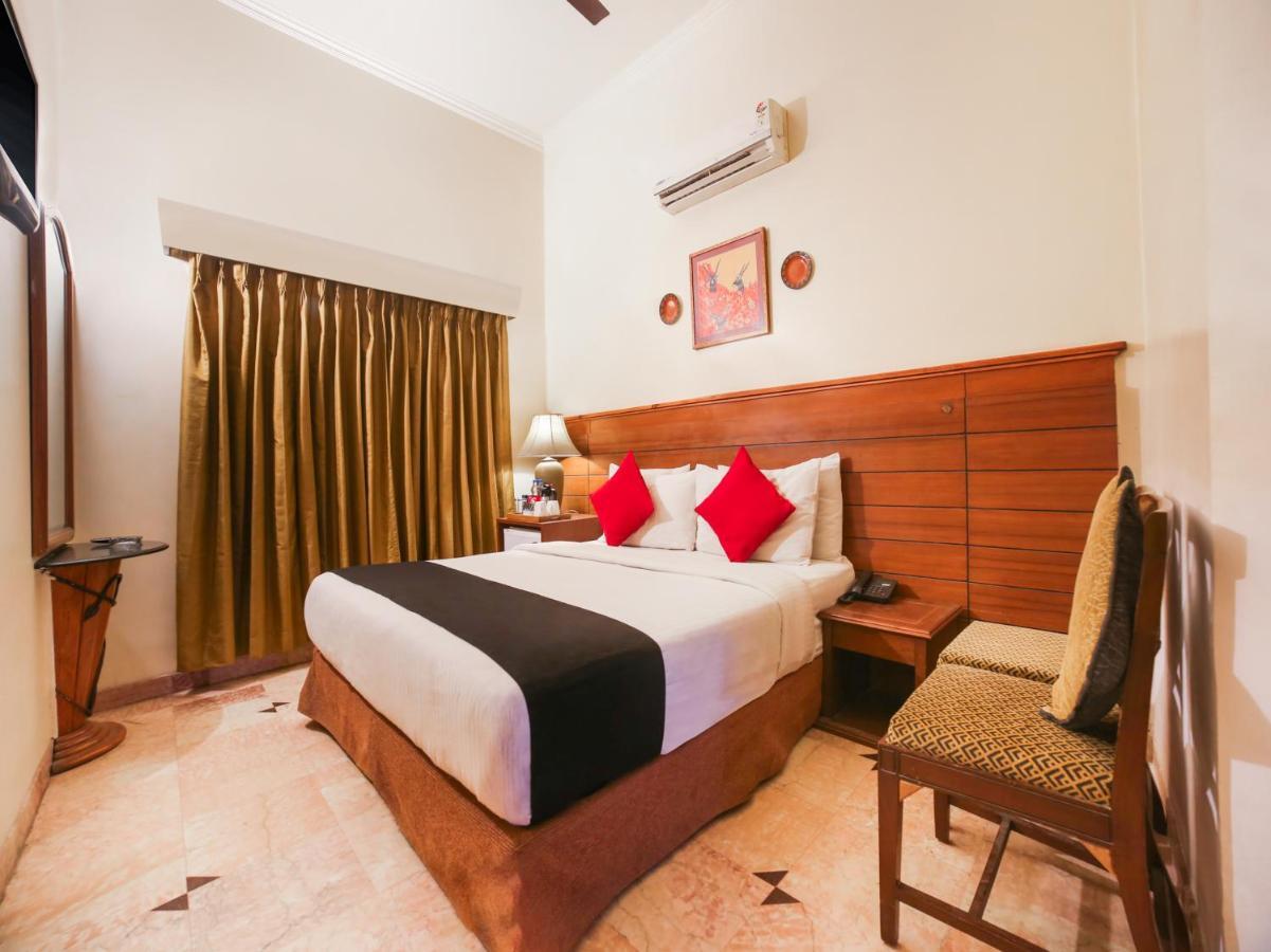 Capital O 10953 Dayal Lodge - A Boutique Hotel Agra (Uttar Pradesh) Exterior foto