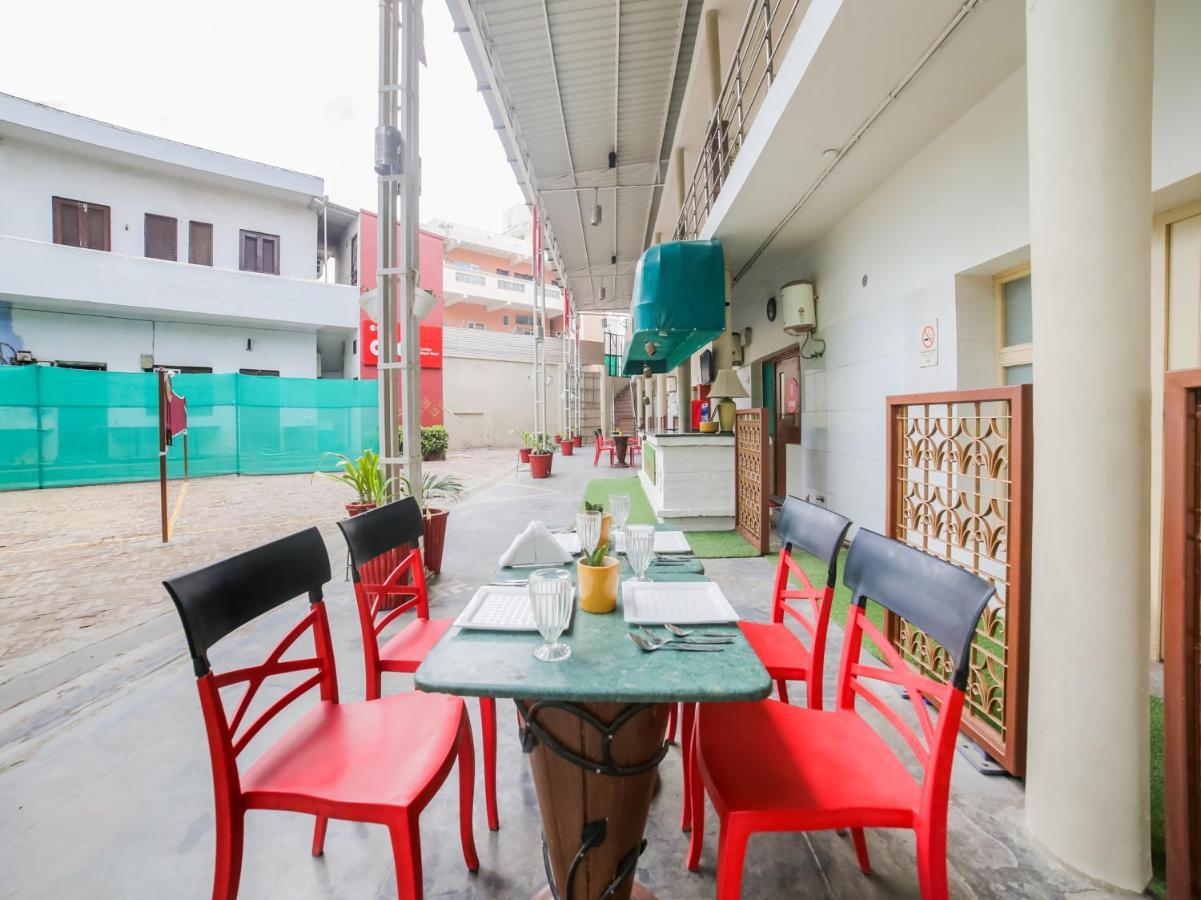 Capital O 10953 Dayal Lodge - A Boutique Hotel Agra (Uttar Pradesh) Exterior foto