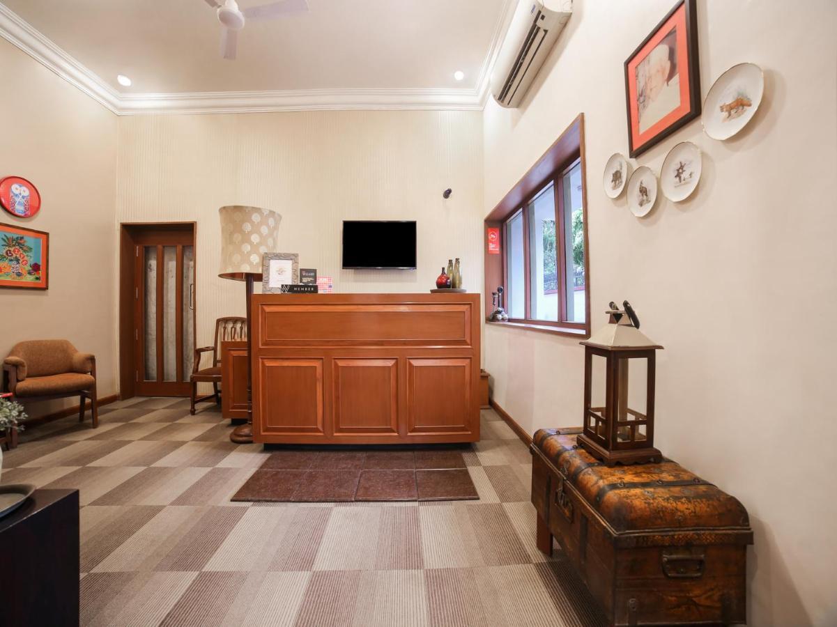 Capital O 10953 Dayal Lodge - A Boutique Hotel Agra (Uttar Pradesh) Exterior foto